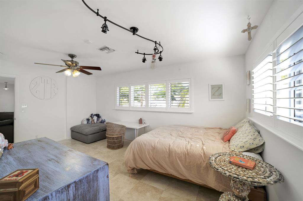 19353 W Indies Lane