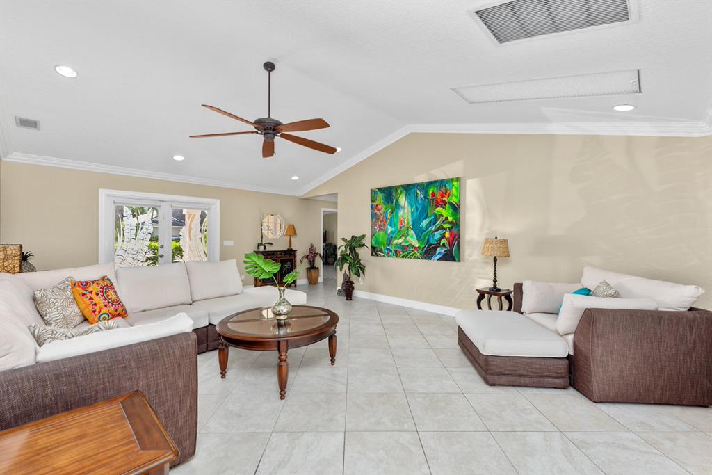 113 Olympus Way