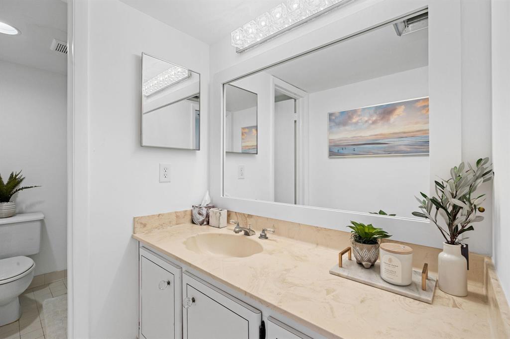 200 Ocean Trail Way 101