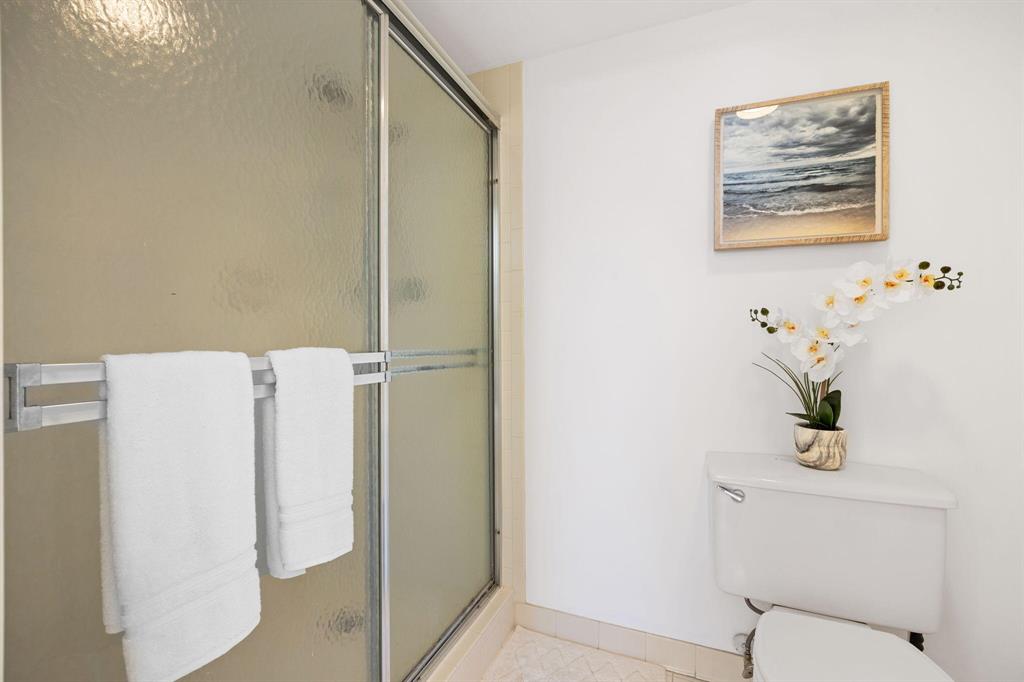 200 Ocean Trail Way 101