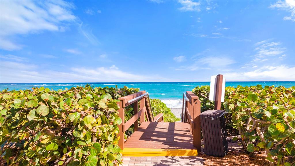 200 Ocean Trail Way 101