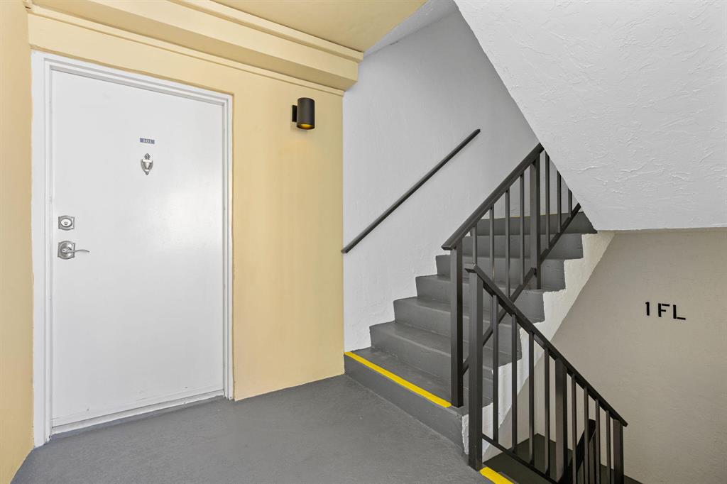 200 Ocean Trail Way 101