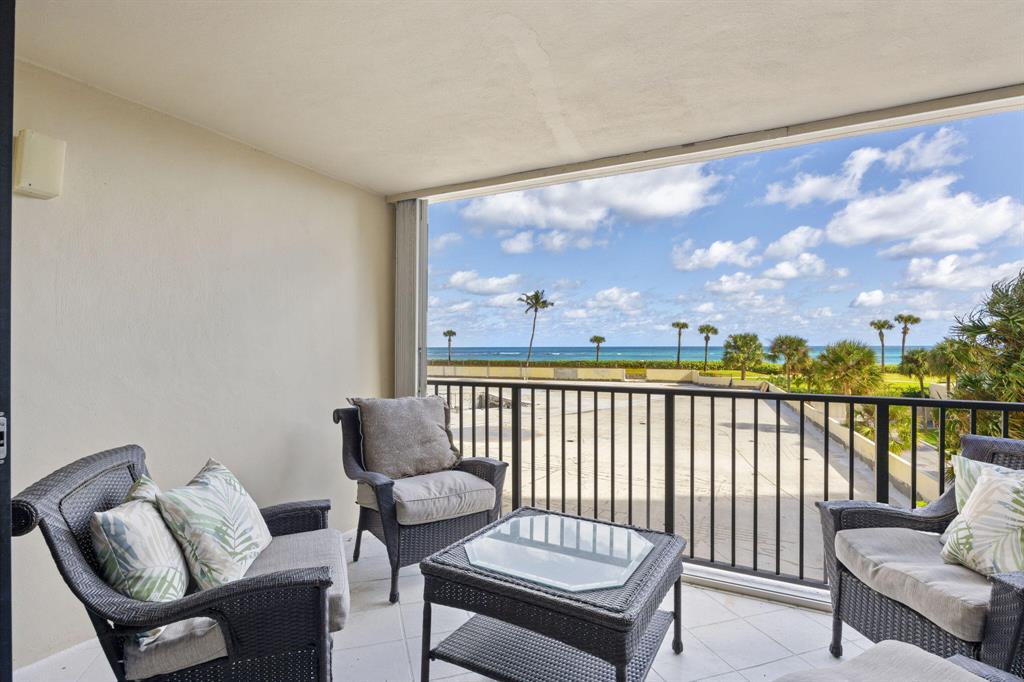 200 Ocean Trail Way 101