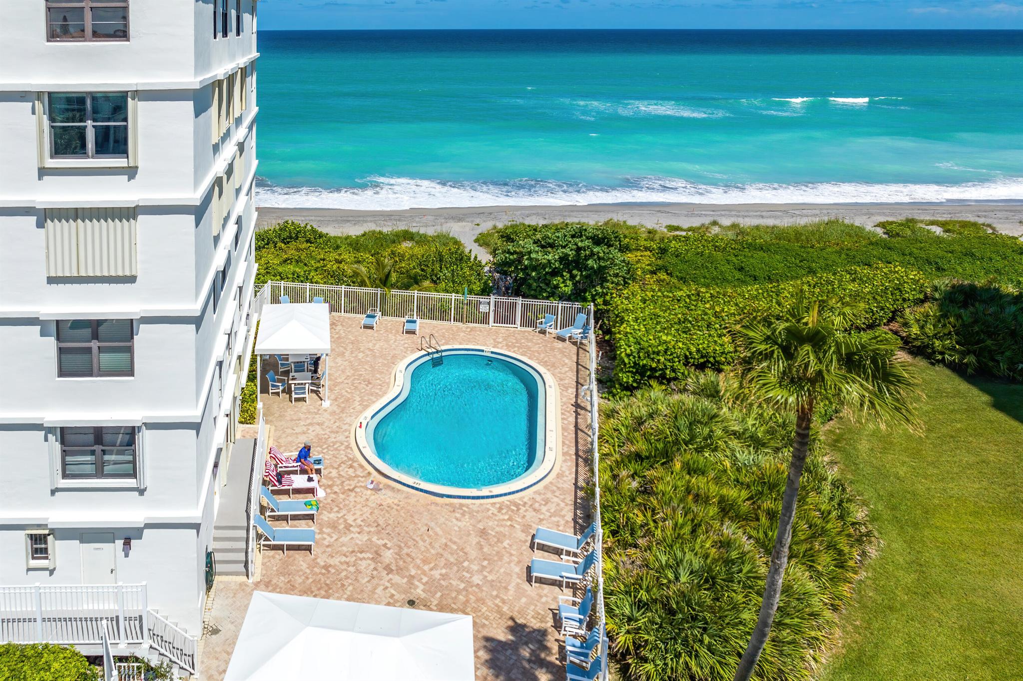840 Ocean Drive 601