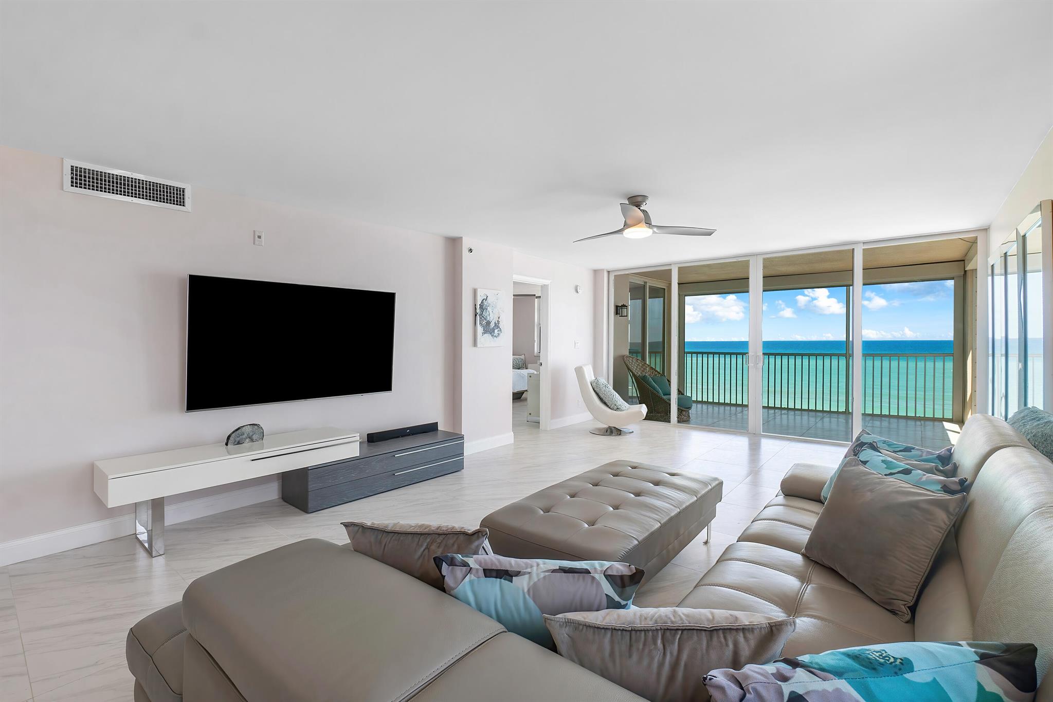 840 Ocean Drive 601