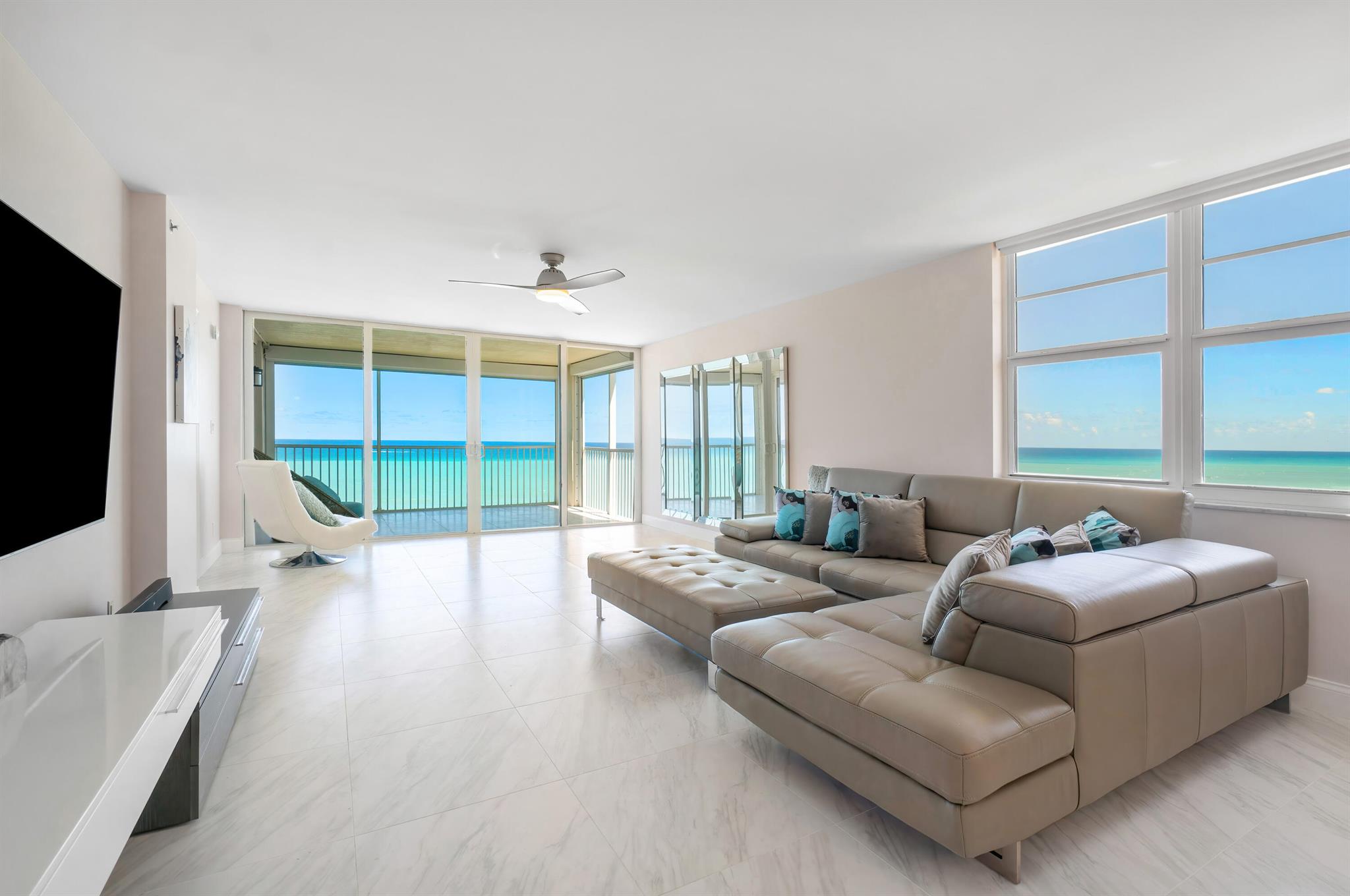 840 Ocean Drive 601