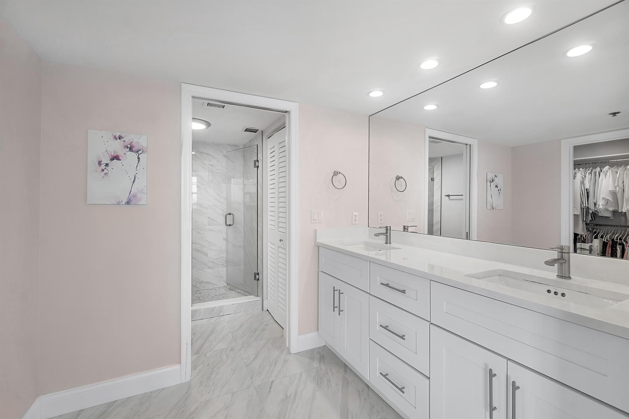 840 Ocean Drive 601