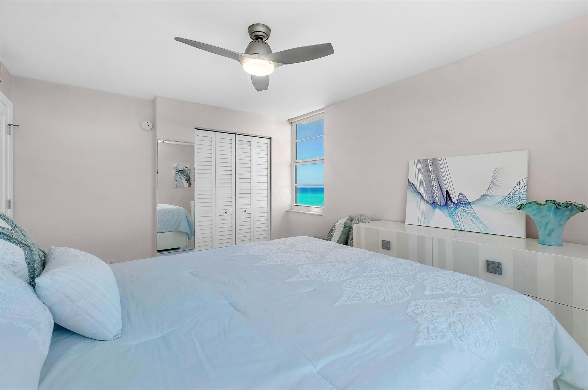 840 Ocean Drive 601
