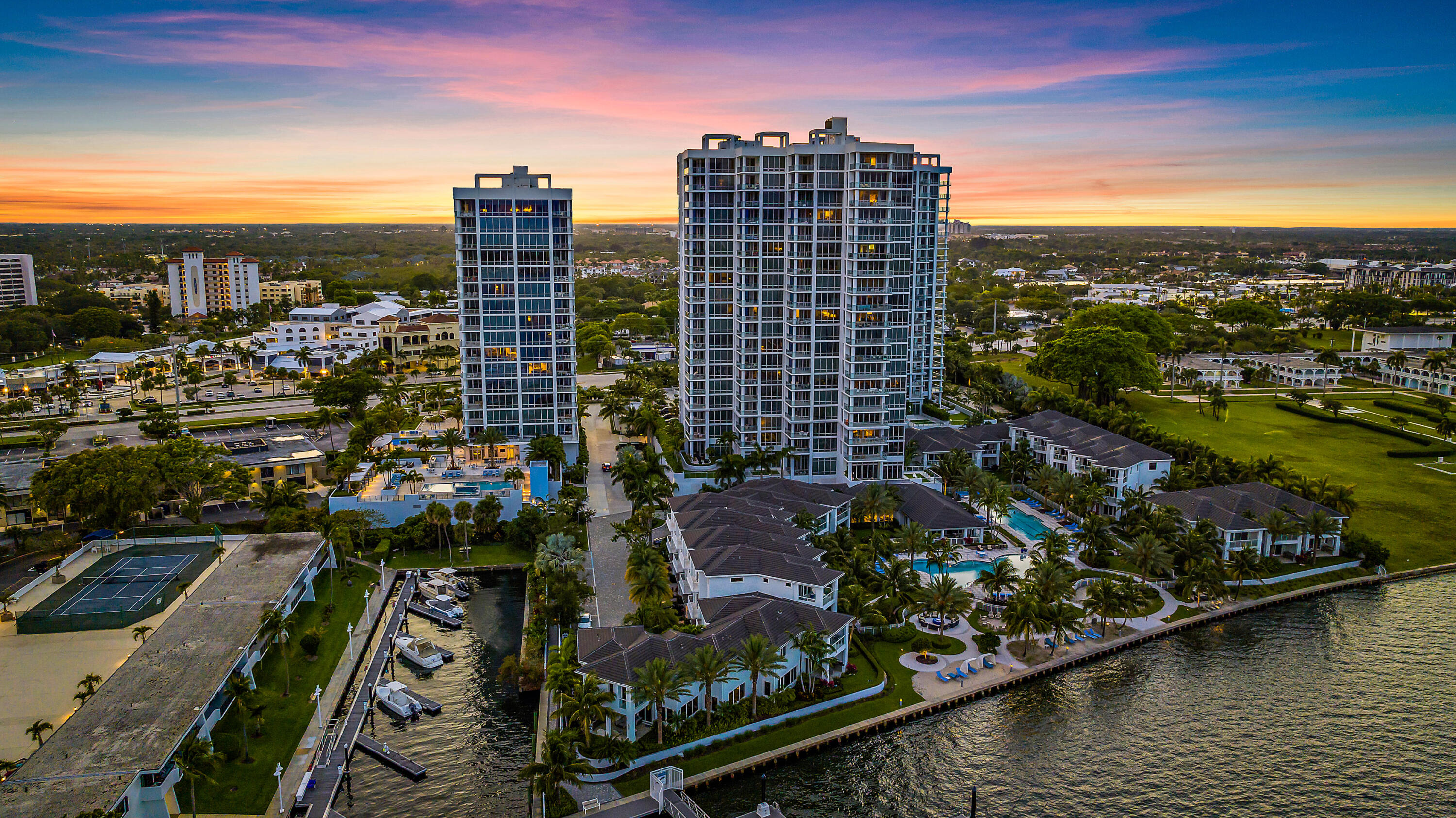 1 Water Club Way 901