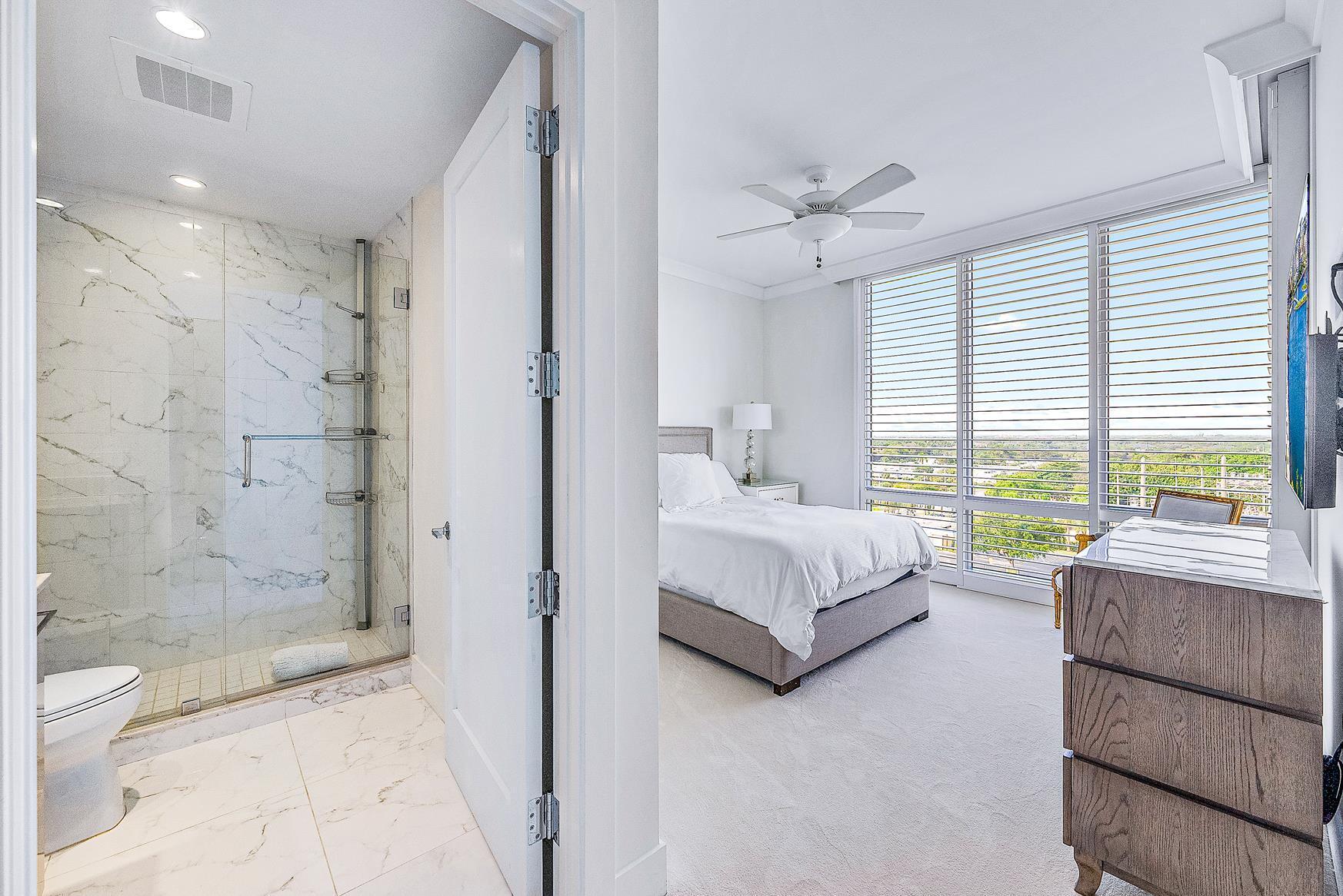 1 Water Club Way 901