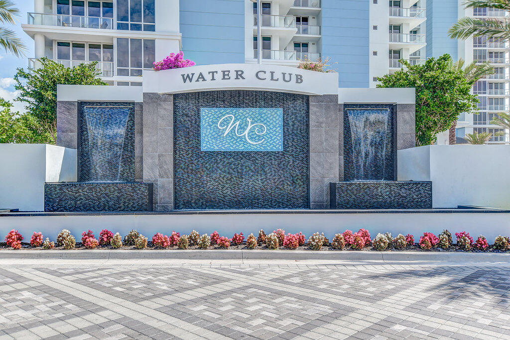 1 Water Club Way 901