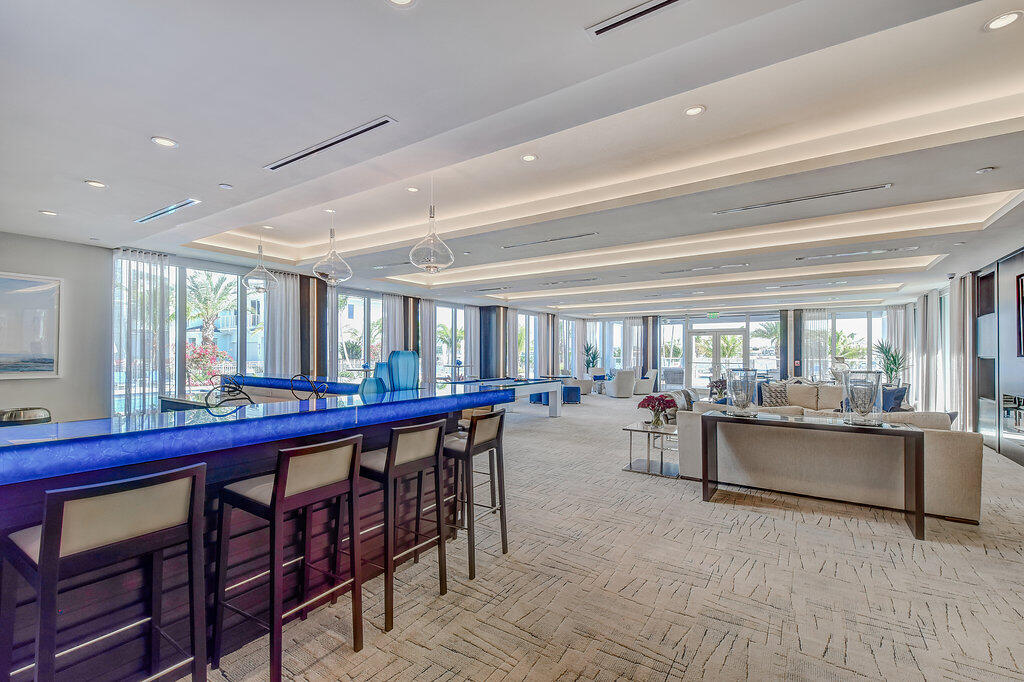 1 Water Club Way 901