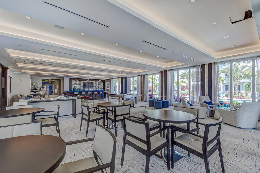 1 Water Club Way 901