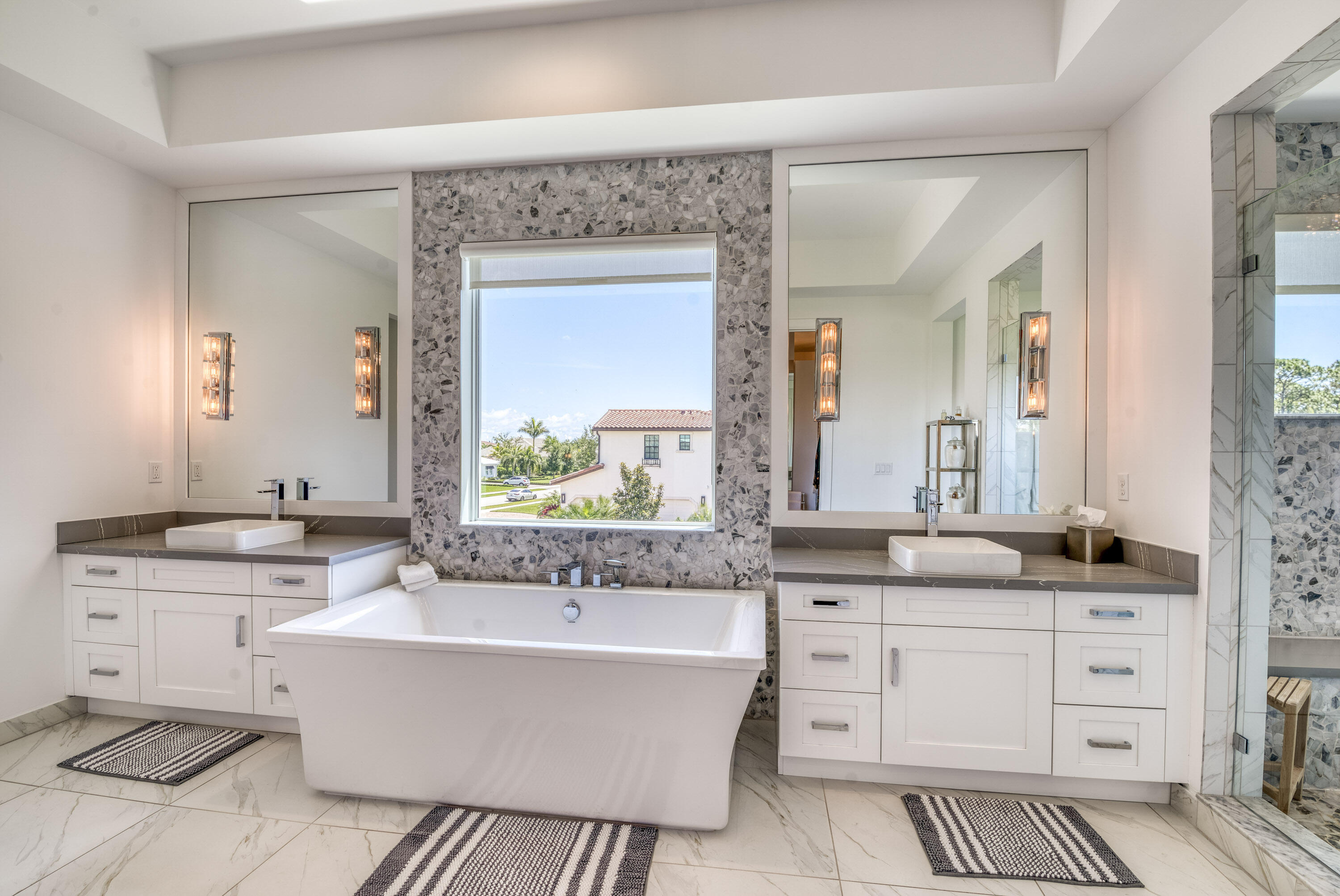 8048 SE Old Plantation Circle