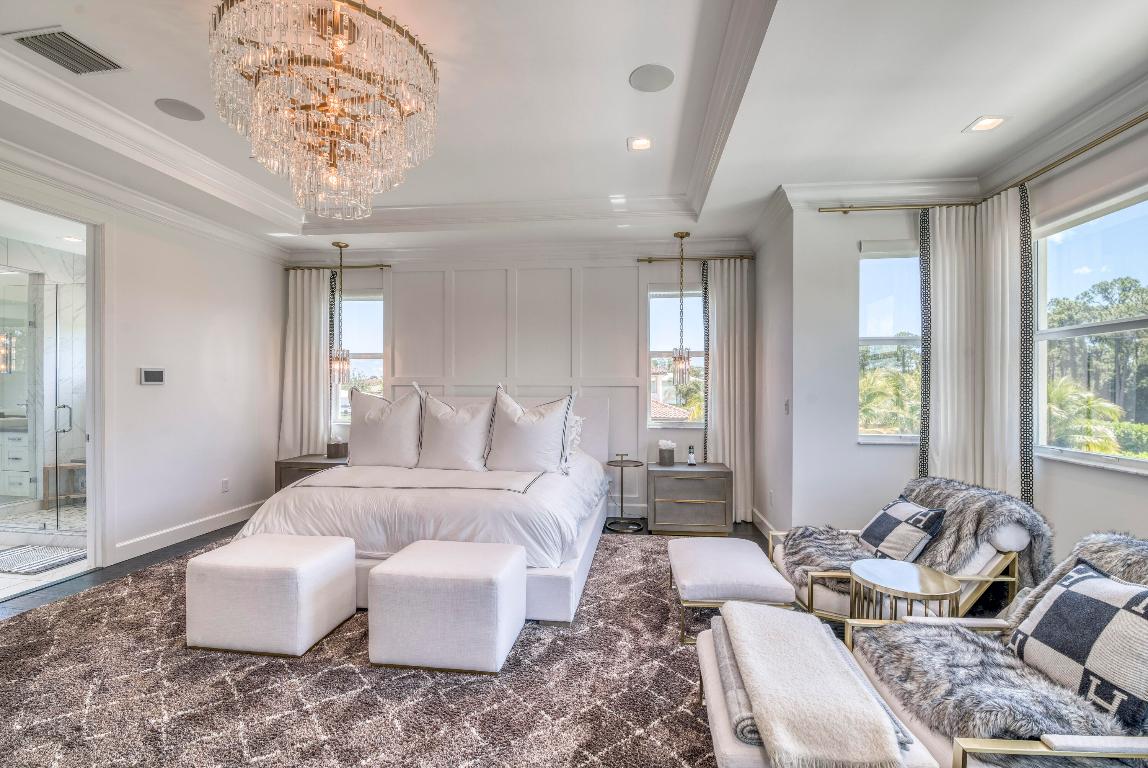 8048 SE Old Plantation Circle