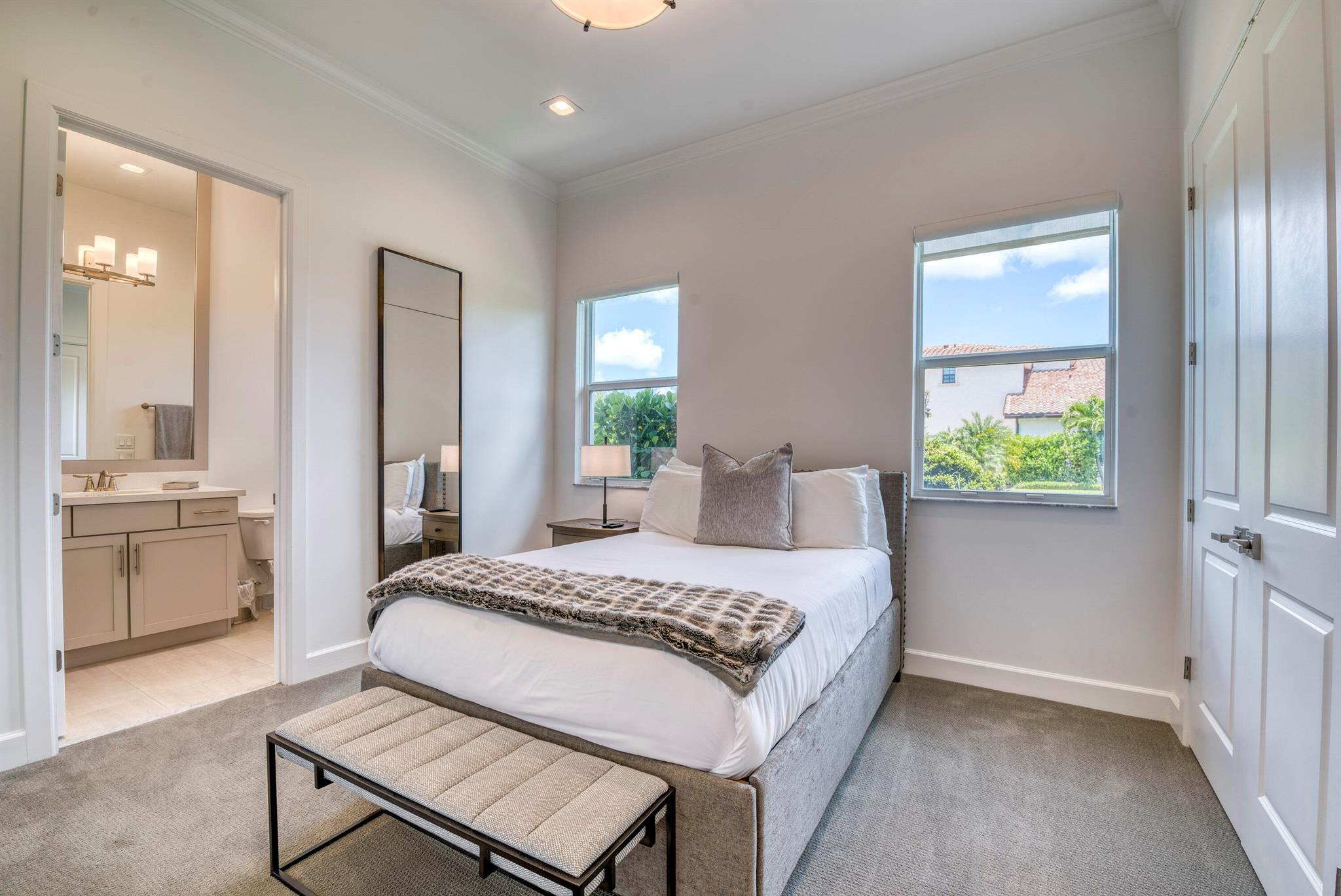 8048 SE Old Plantation Circle