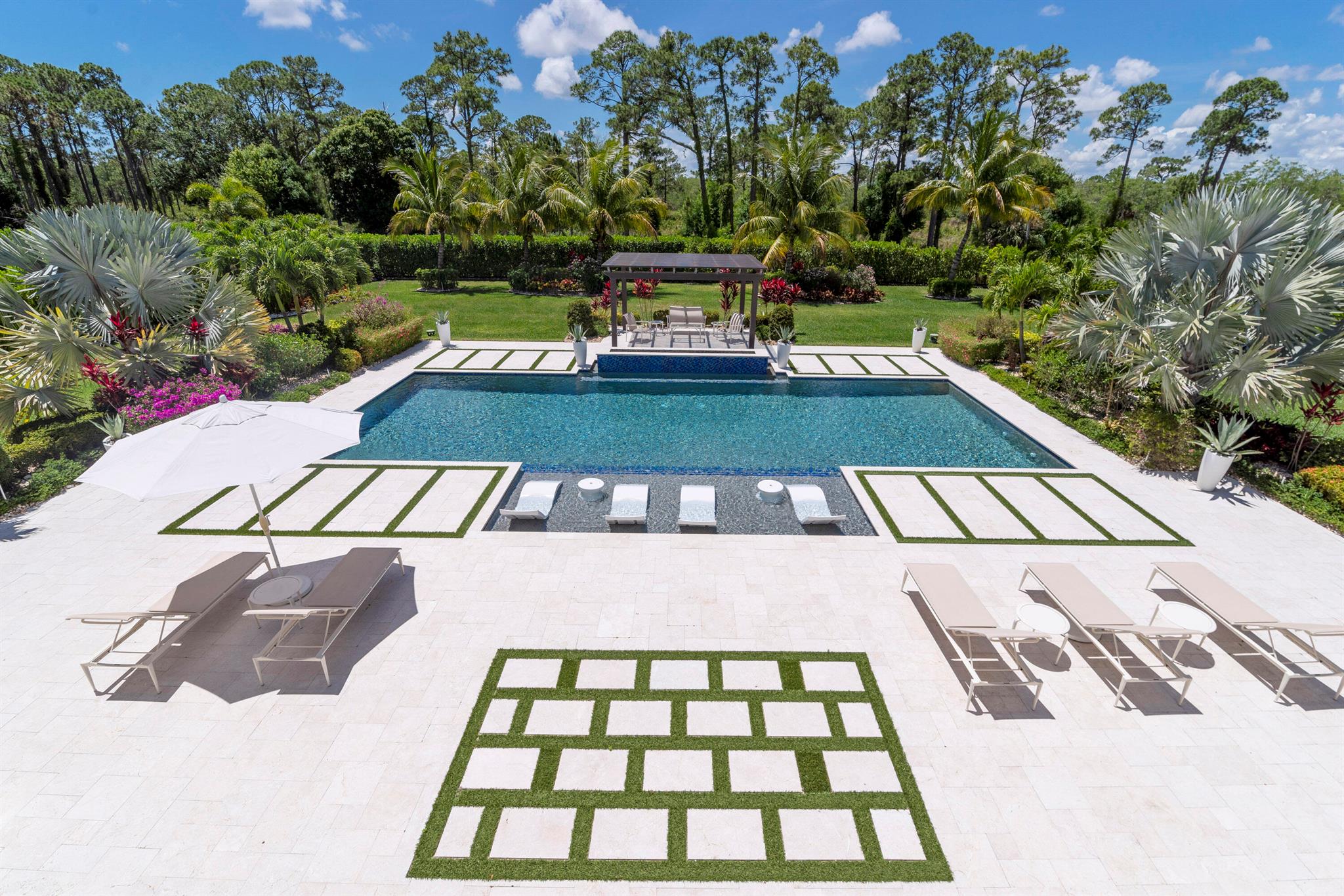 8048 SE Old Plantation Circle