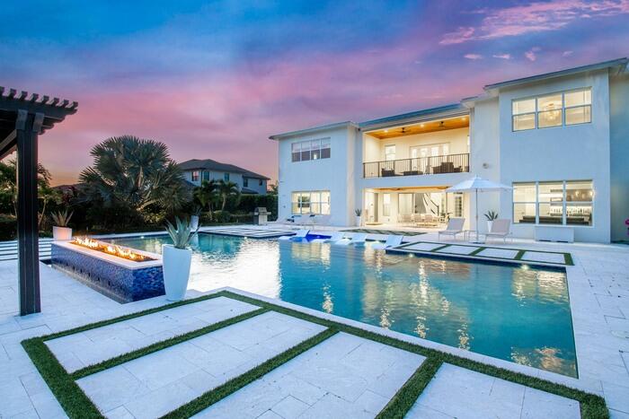 8048 SE Old Plantation Circle