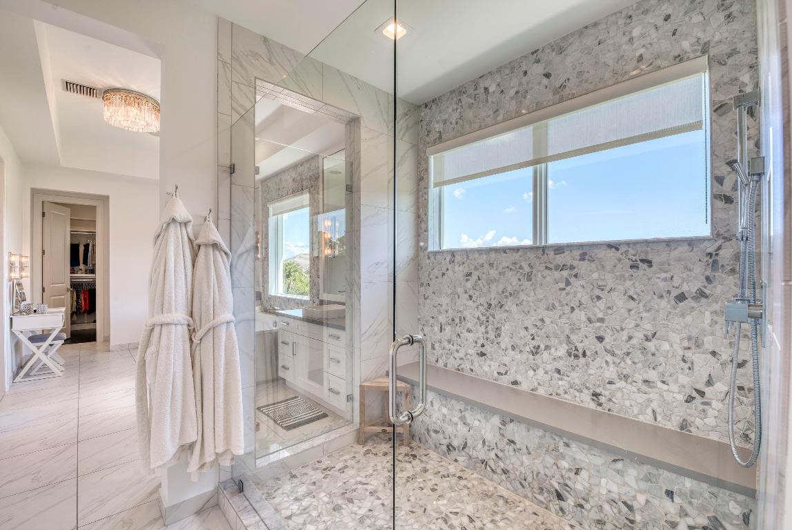 8048 SE Old Plantation Circle