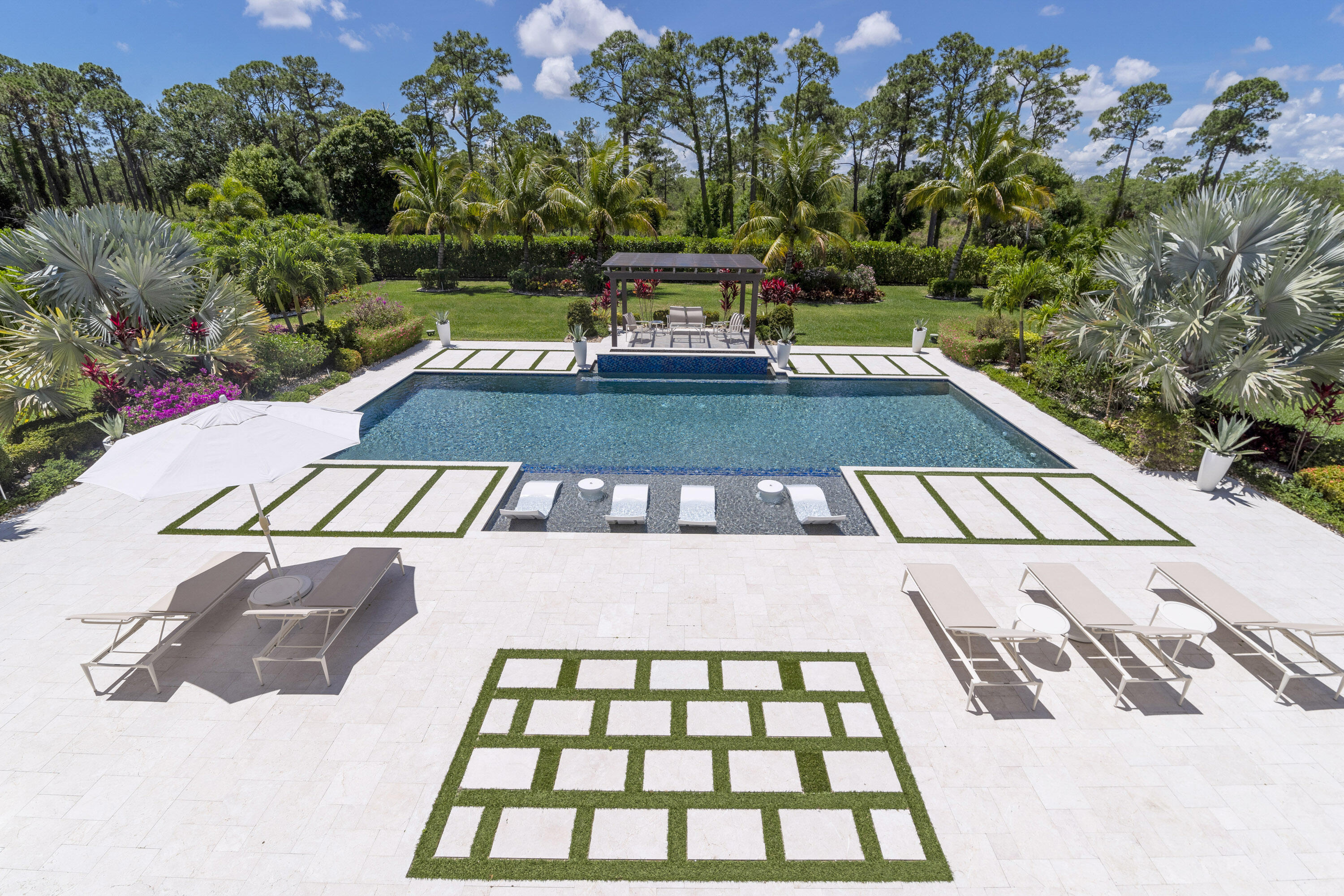 8048 SE Old Plantation Circle