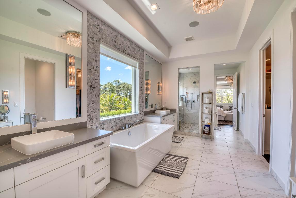 8048 SE Old Plantation Circle