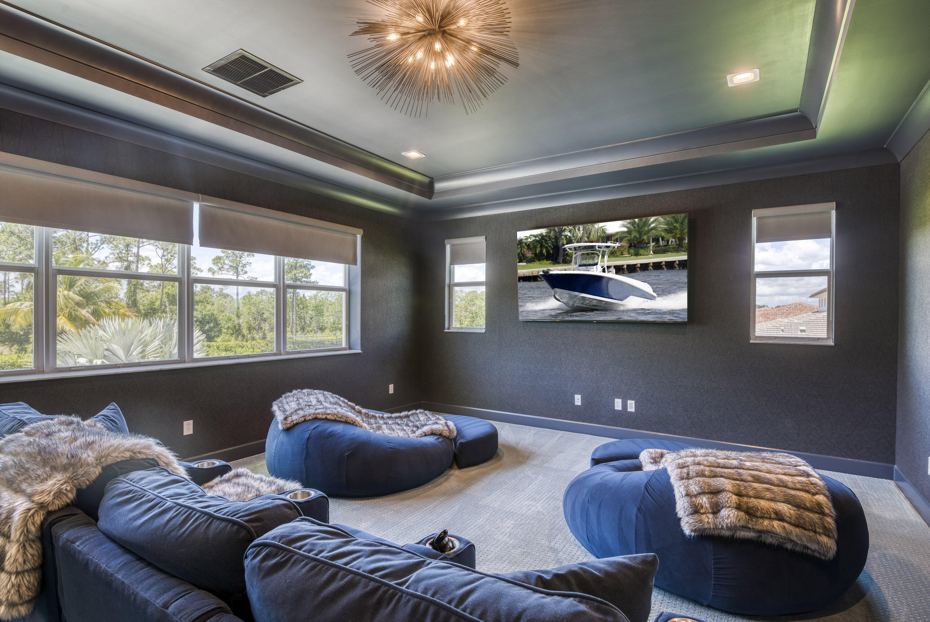 8048 SE Old Plantation Circle