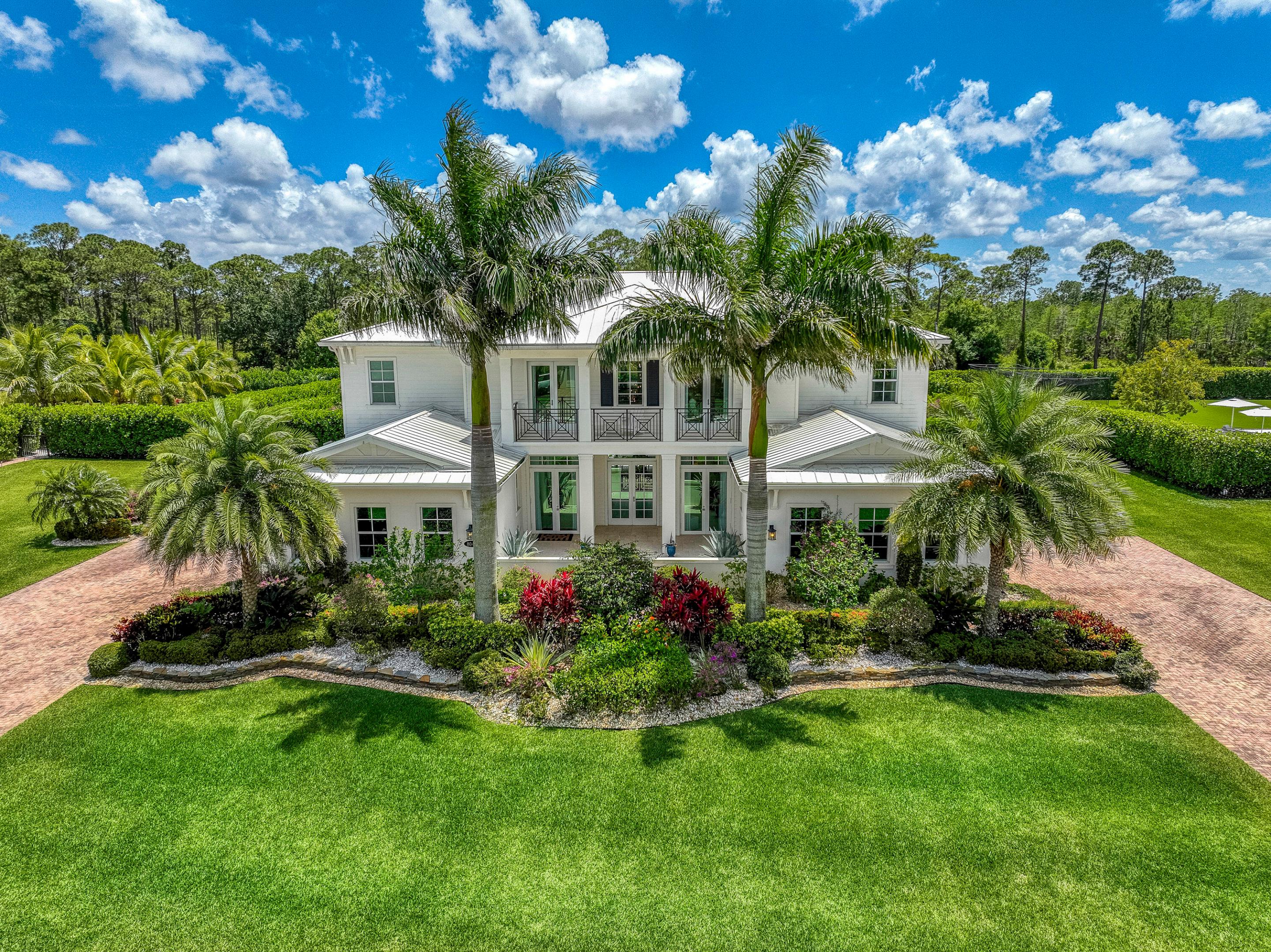 8048 SE Old Plantation Circle