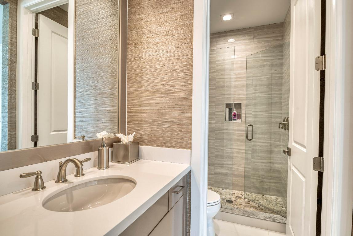 8048 SE Old Plantation Circle