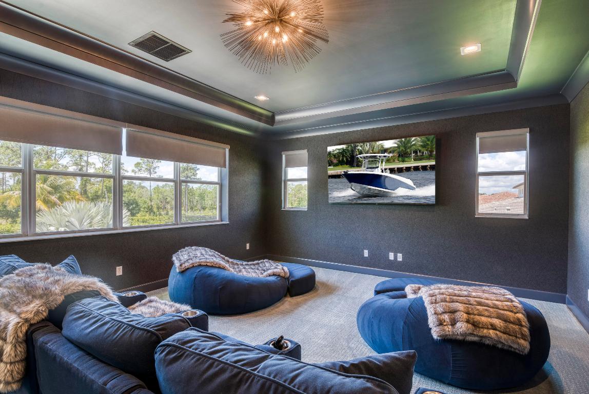 8048 SE Old Plantation Circle