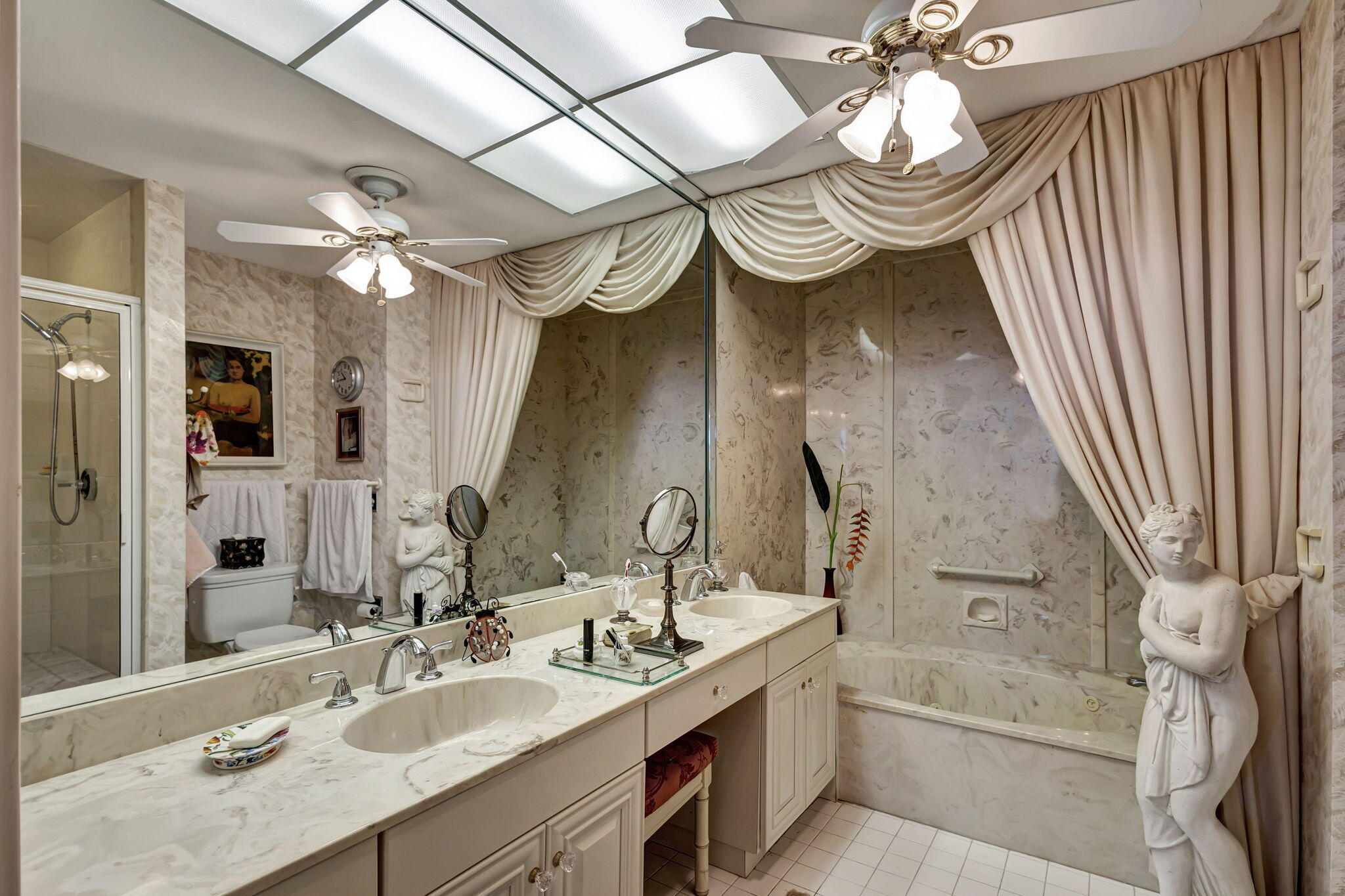 11390 Twelve Oaks Way 619