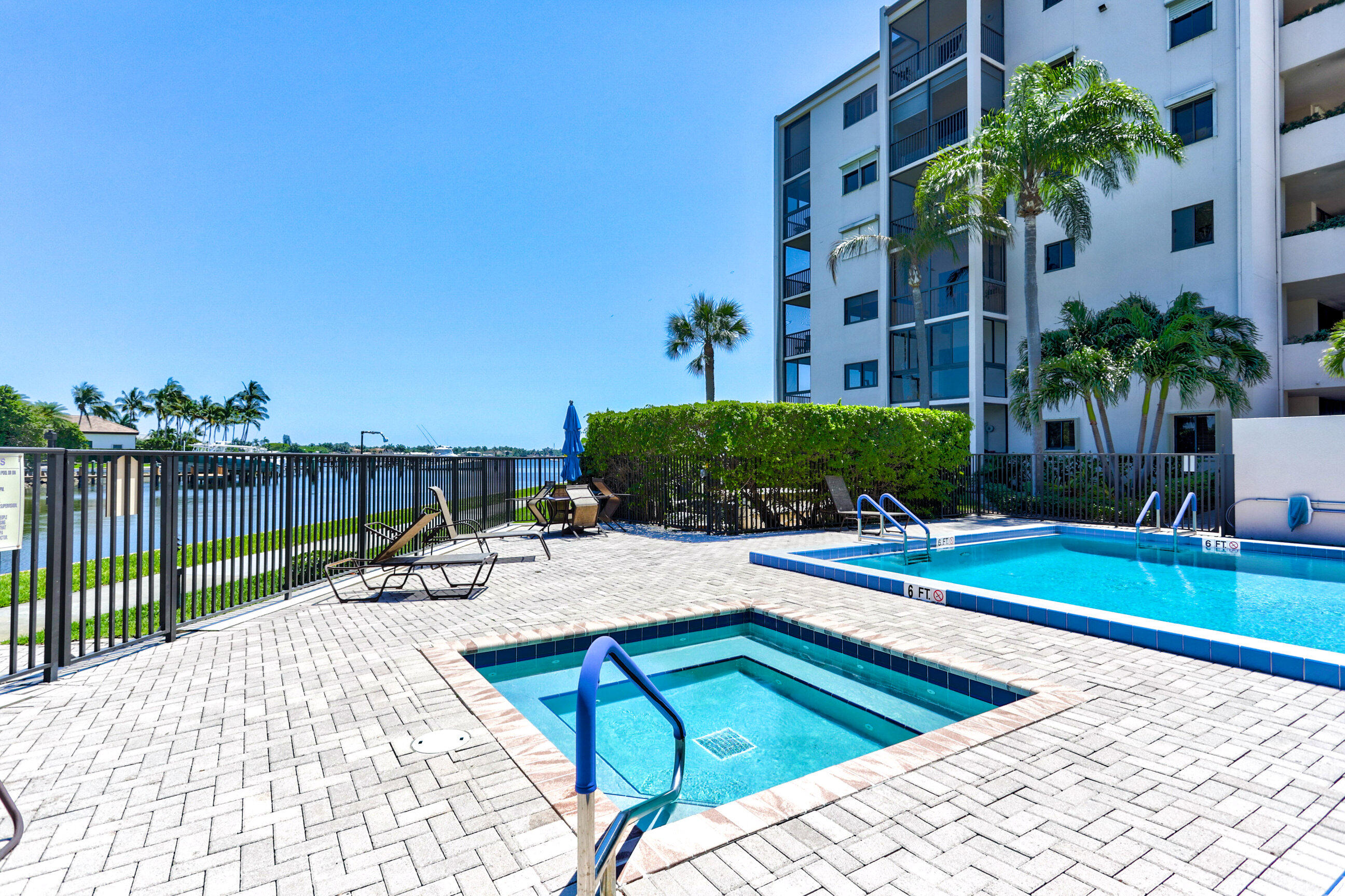 11390 Twelve Oaks Way 619