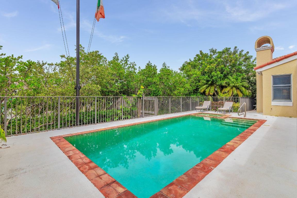 3330 Bridgegate Drive