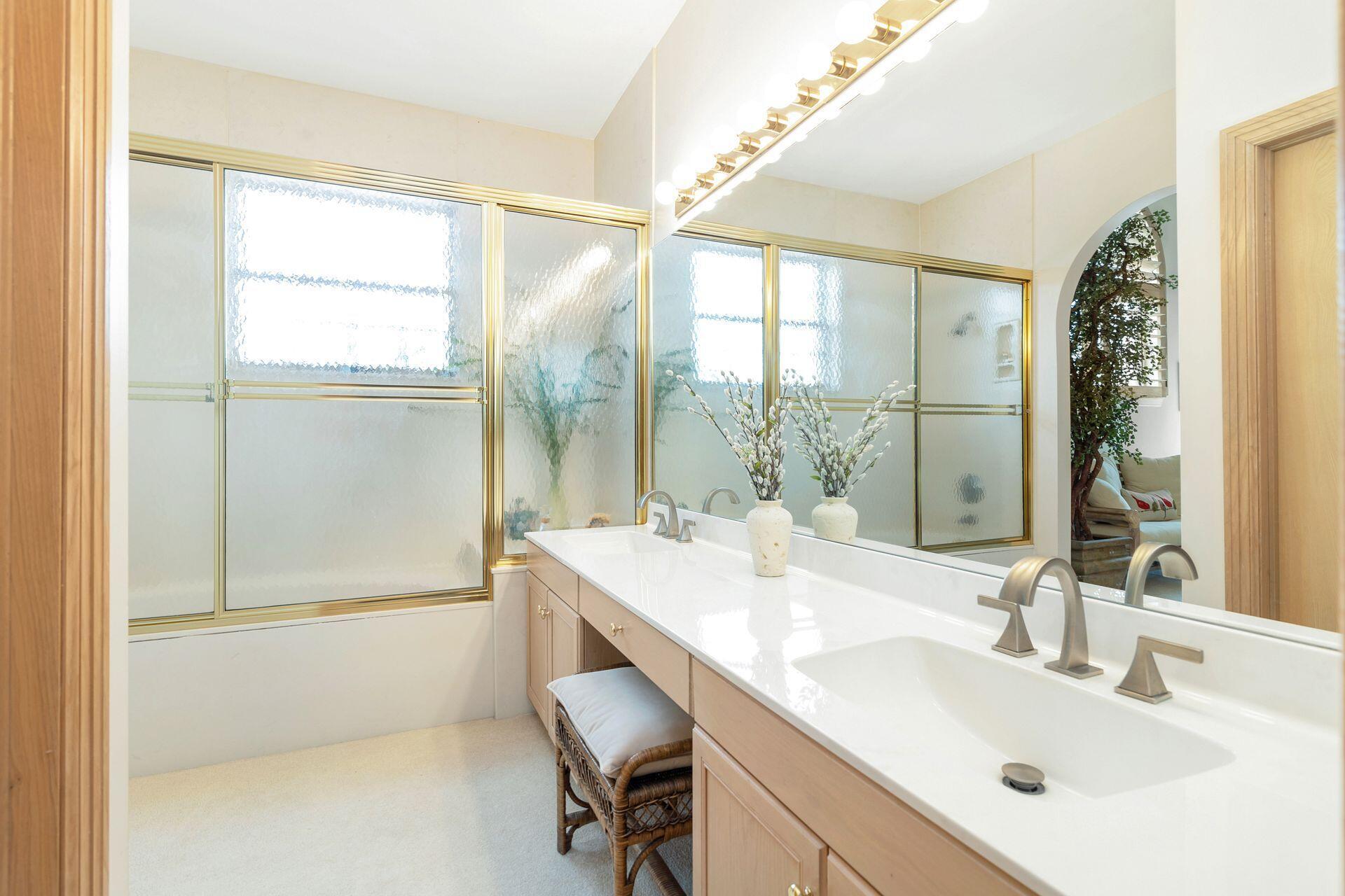 3330 Bridgegate Drive