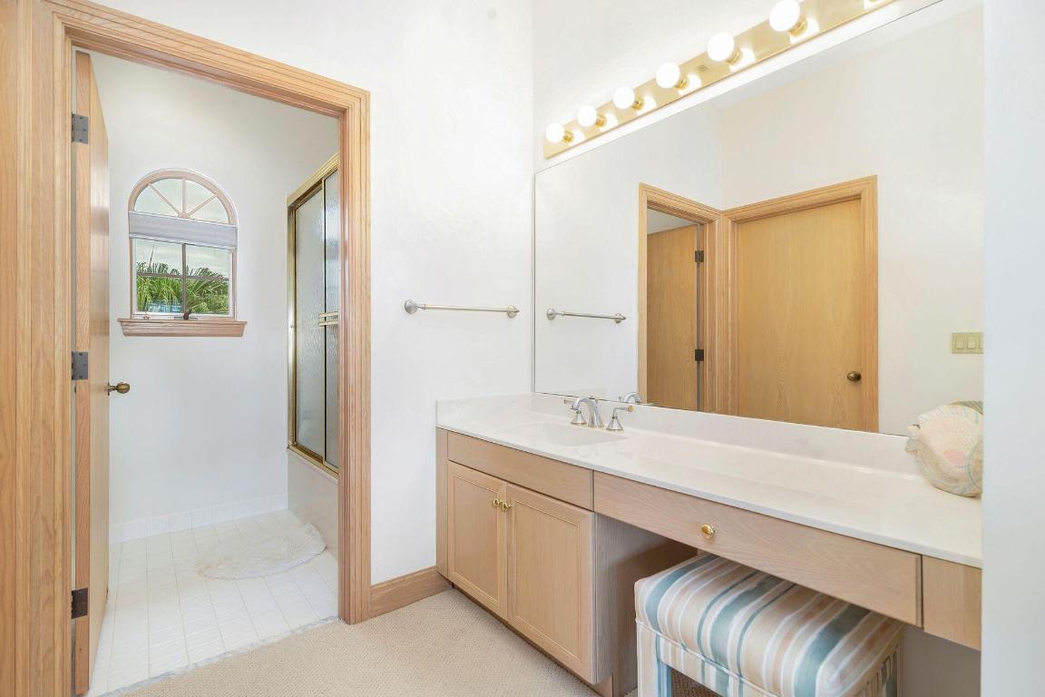 3330 Bridgegate Drive