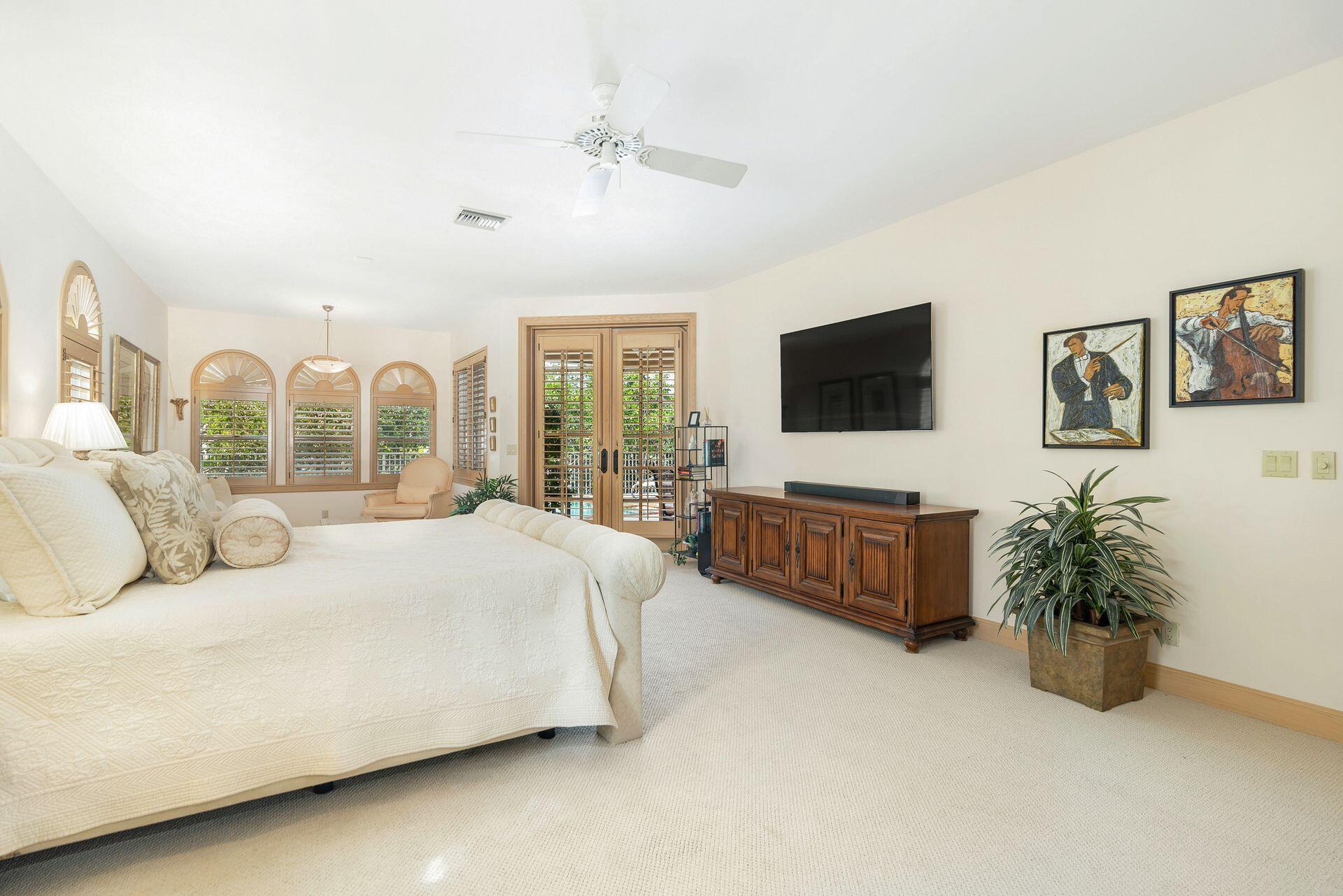 3330 Bridgegate Drive