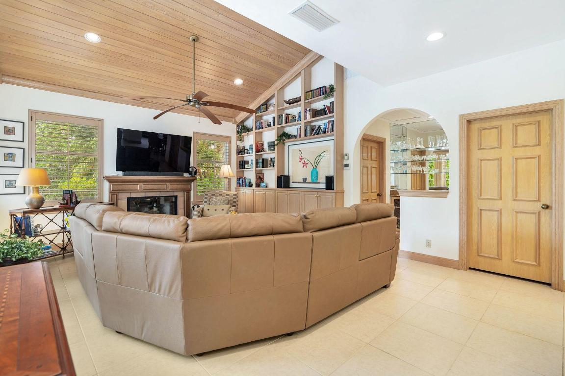 3330 Bridgegate Drive