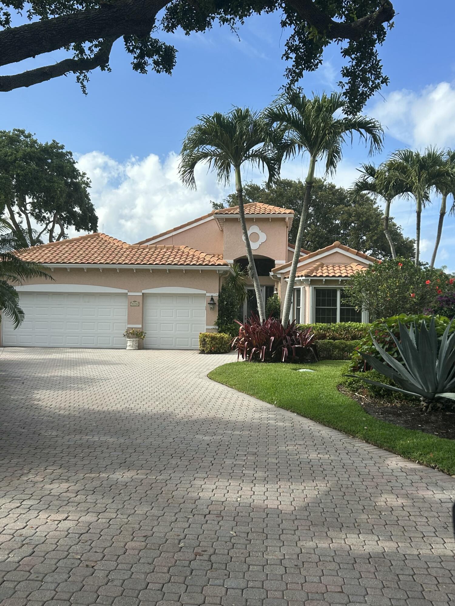 3836 Outlook Court