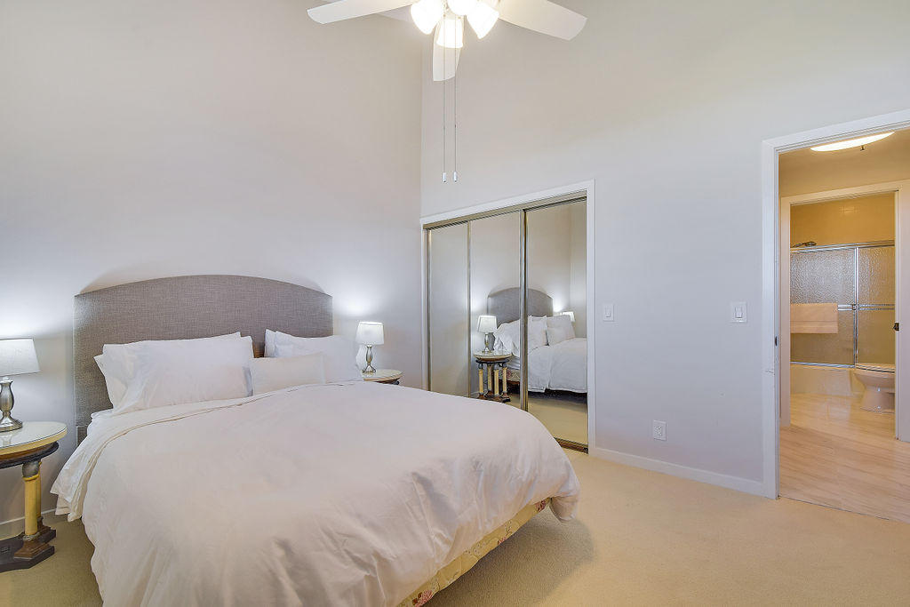 11370 Twelve Oaks Way 614