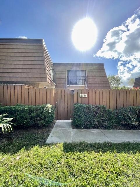 2531 25th Court
