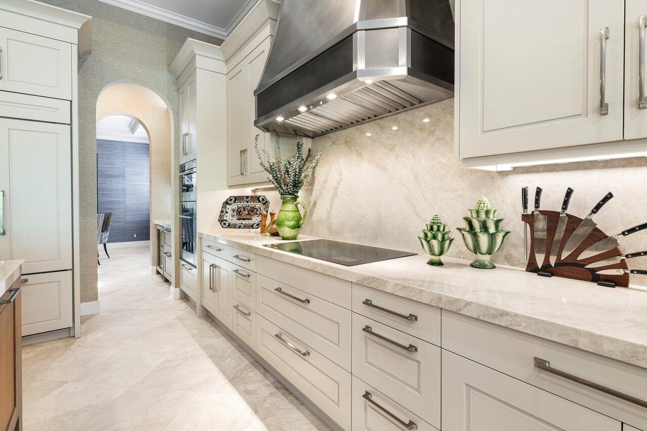 11205 Orange Hibiscus Lane