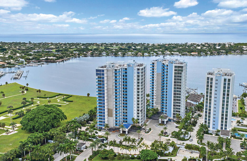 1 Water Club Way 1004