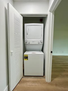 102 Pinecrest Circle C, Jupiter Unit: C