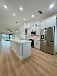 102 Pinecrest Circle C, Jupiter Unit: C