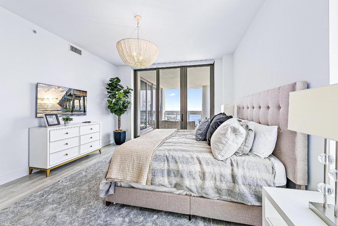 3 Water Club Way 1002