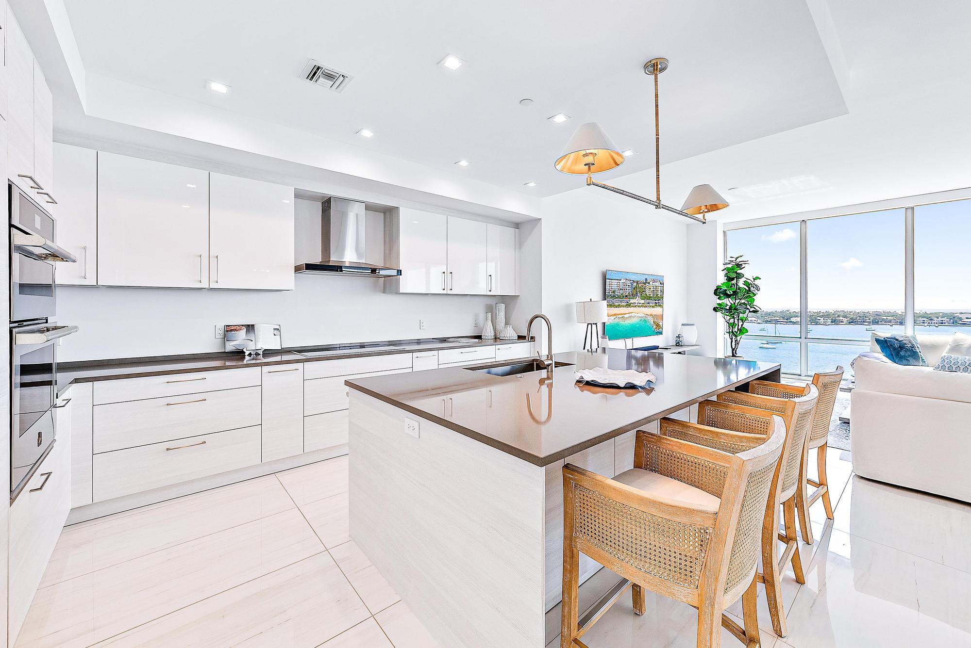 3 Water Club Way 1002