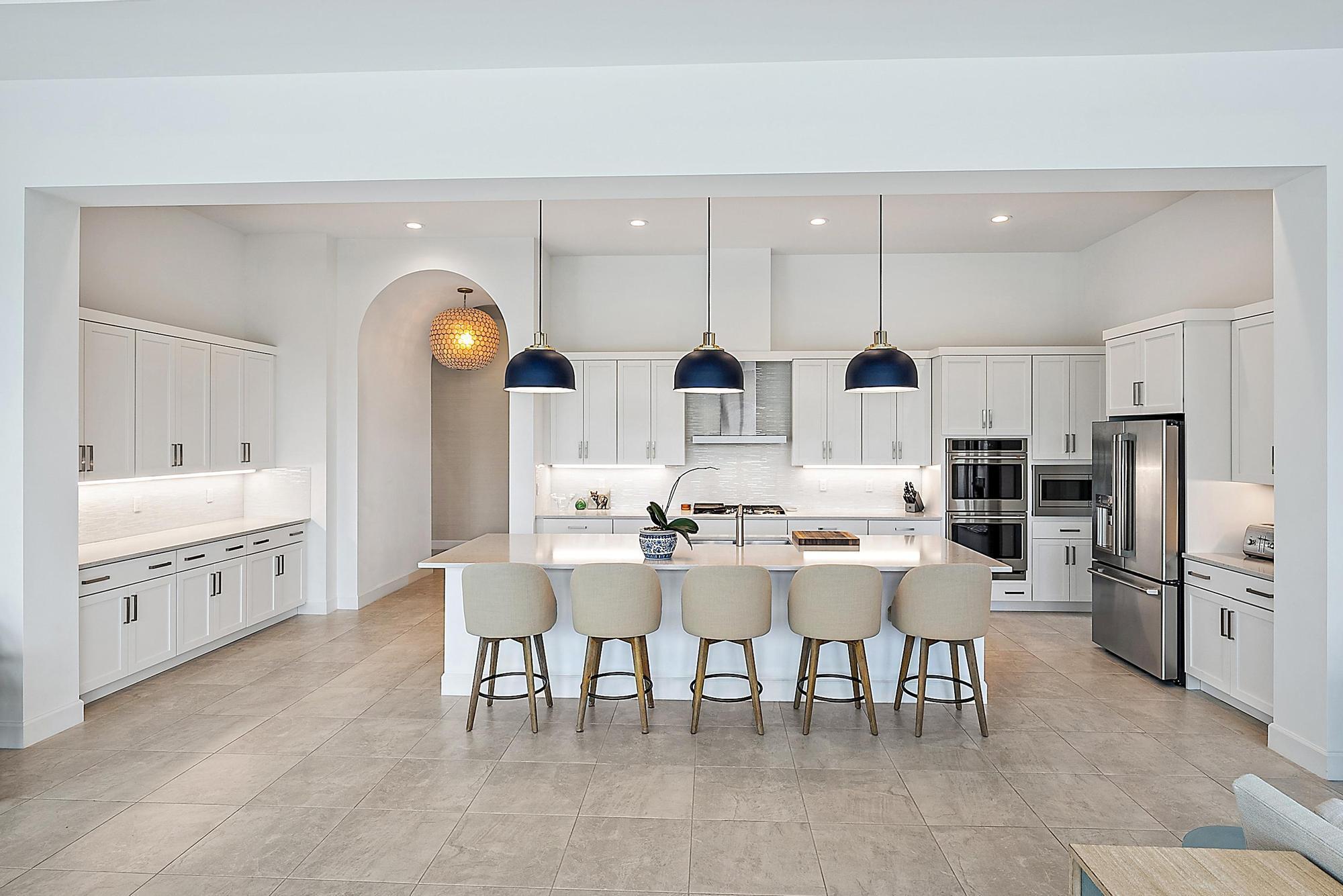 8270 SE Pennock Trail