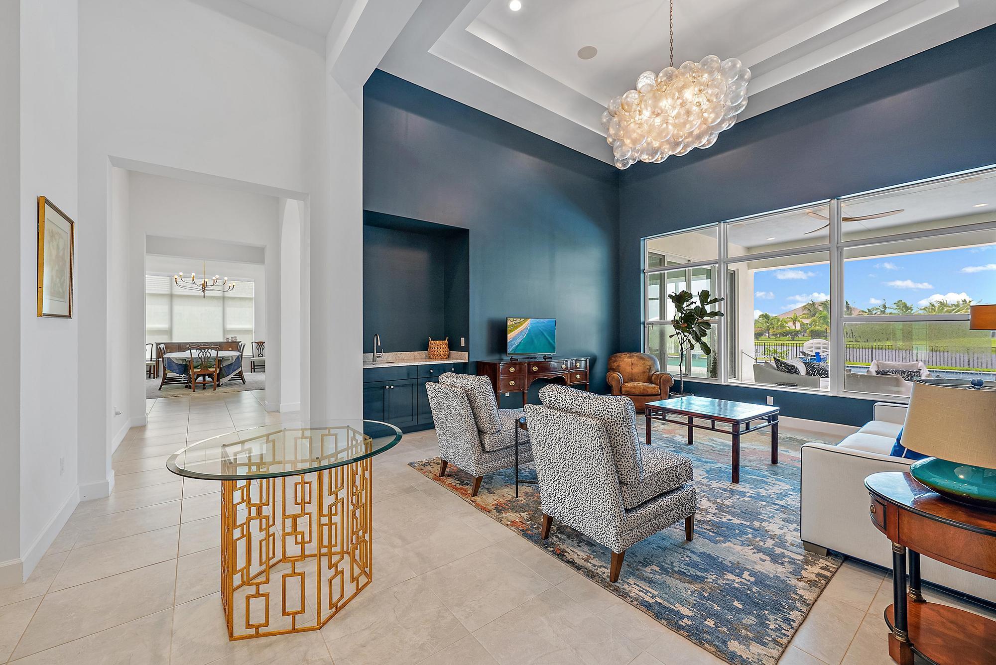 8270 SE Pennock Trail