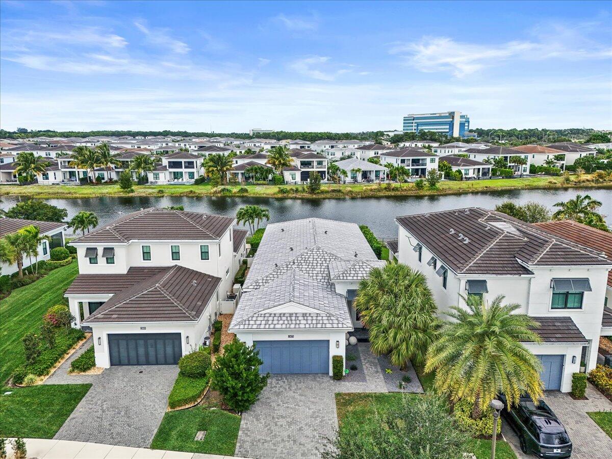 13673 Artisan Circle