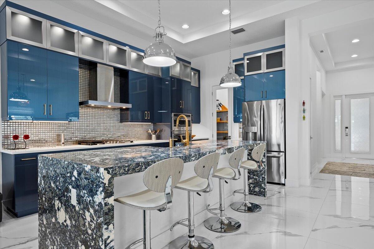 13673 Artisan Circle