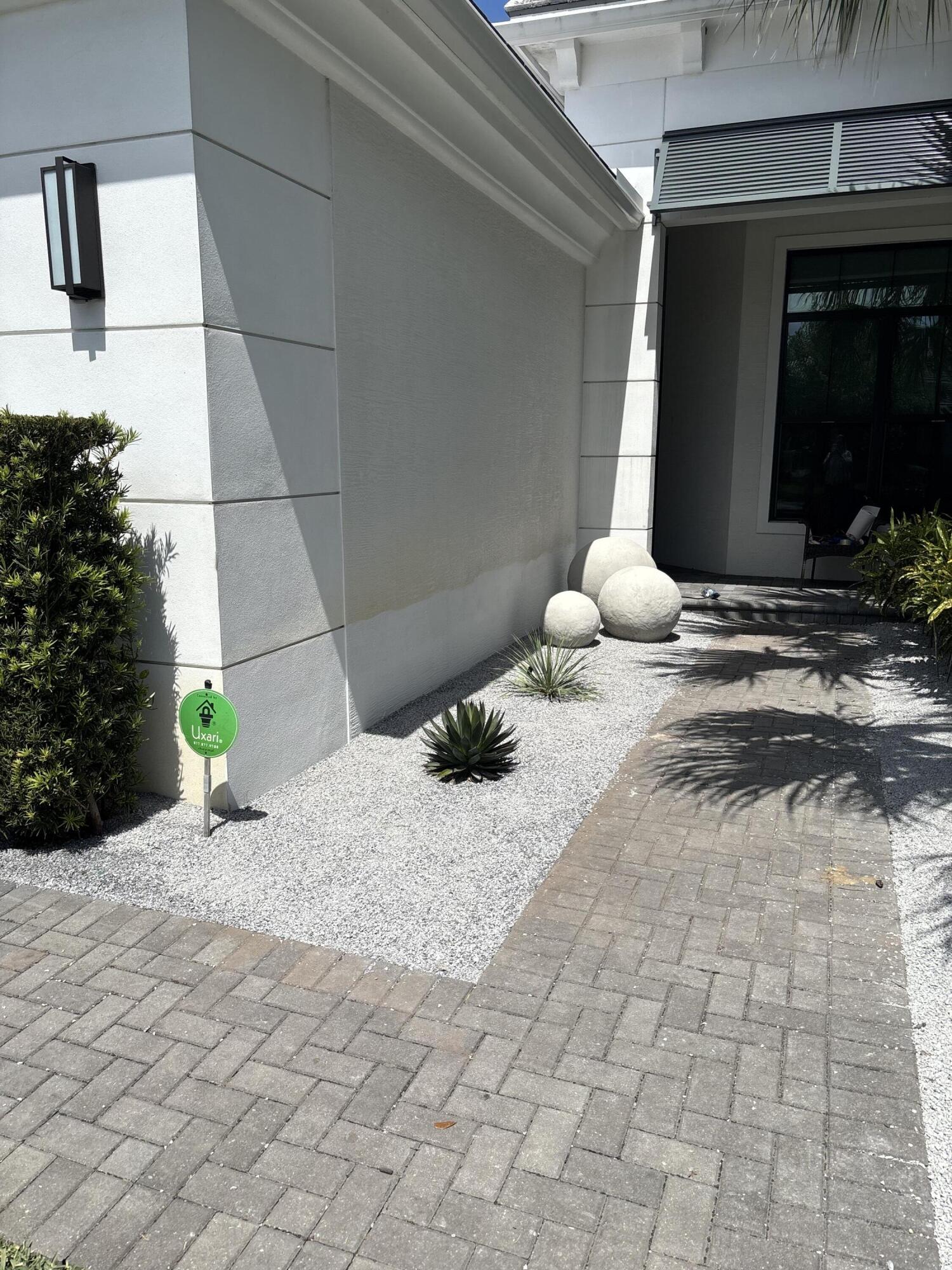 13673 Artisan Circle